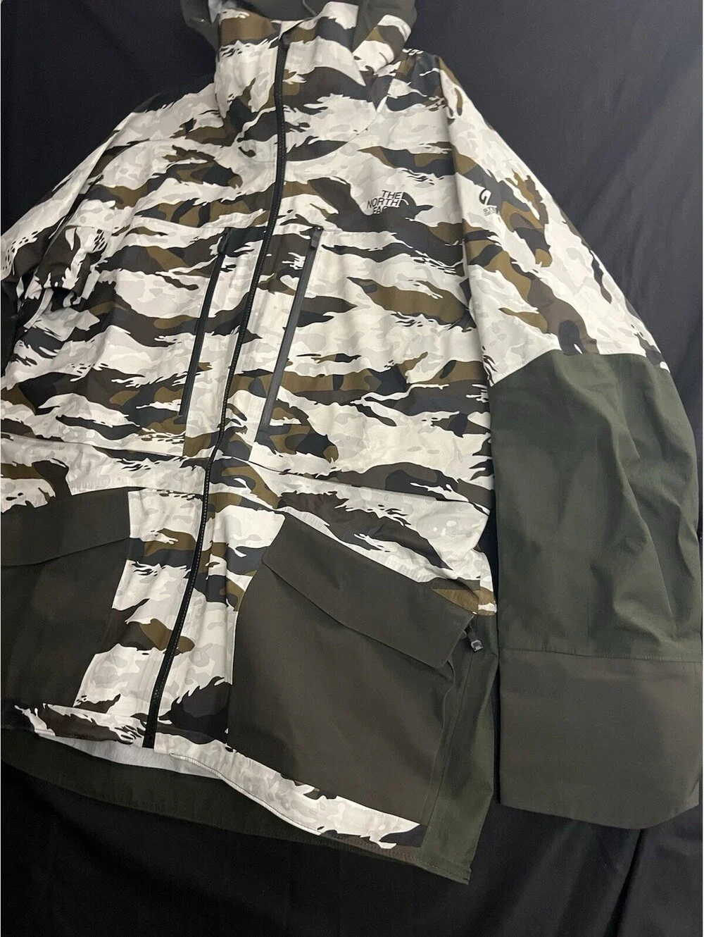The North Face Rocko Green Camo A-CAD Futurelight Jacket Mens XXL Steep Series